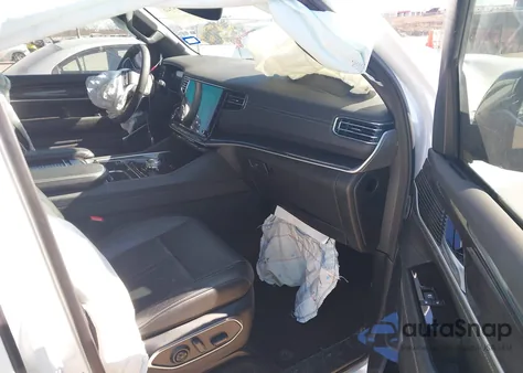 2024 Jeep Wagoneer Series I из США, поврежденный, VIN 1C4SJUAPXRS115733